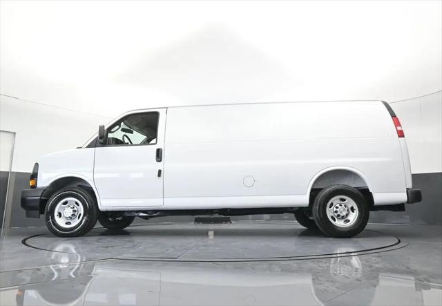 2026 Chevrolet Express Cargo Van 2500 Extended Wheelbase, WT, RWD