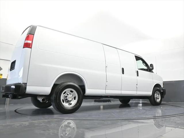 2026 Chevrolet Express Cargo Van 2500 Extended Wheelbase, WT, RWD