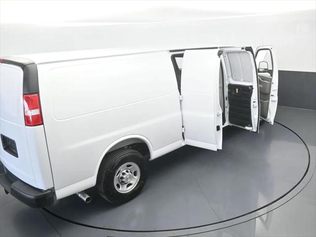 2026 Chevrolet Express Cargo Van 2500 Extended Wheelbase, WT, RWD