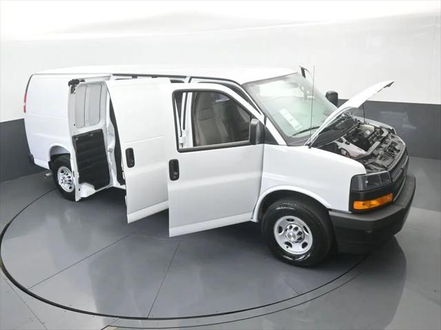 2026 Chevrolet Express Cargo Van 2500 Extended Wheelbase, WT, RWD