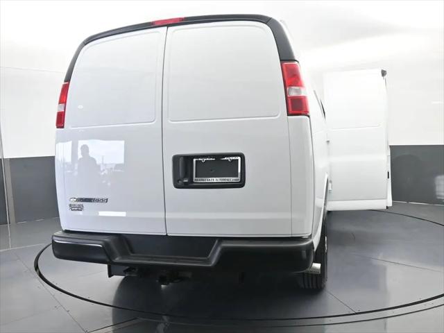 2026 Chevrolet Express Cargo Van 2500 Extended Wheelbase, WT, RWD