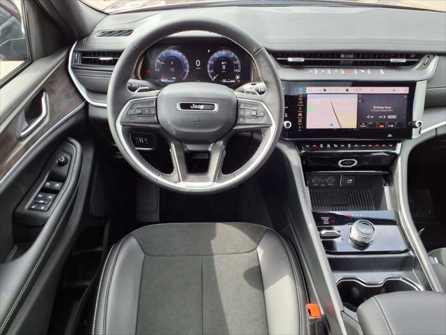 2026 Jeep Grand Cherokee L Altitude 4x4