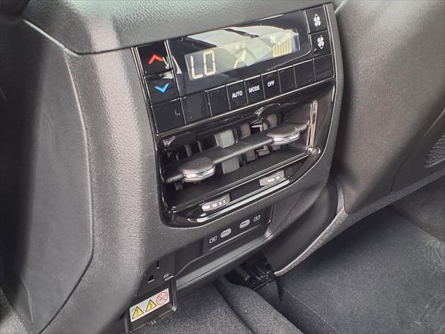 2026 Jeep Grand Cherokee L Altitude 4x4