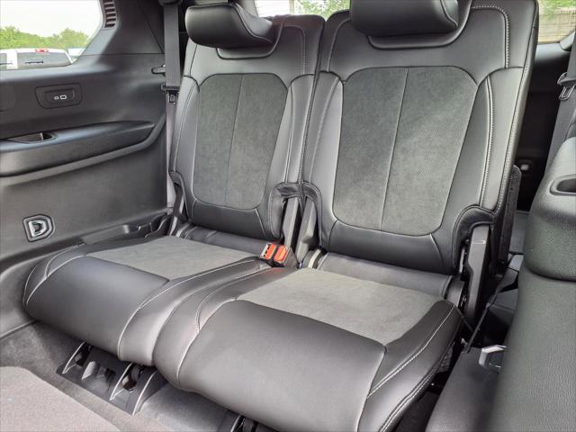 2026 Jeep Grand Cherokee L Altitude 4x4