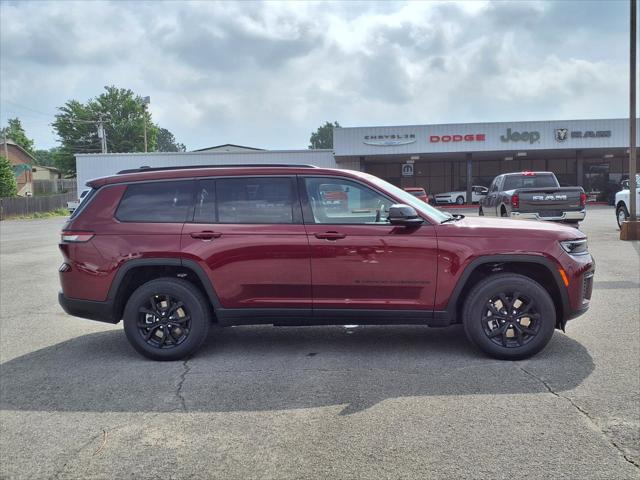 2026 Jeep Grand Cherokee L Altitude 4x4