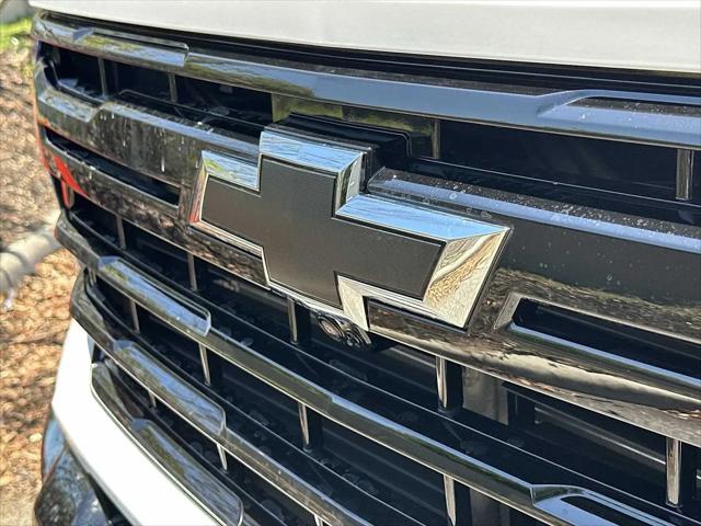 2026 Chevrolet Silverado 2500HD Crew Cab, Standard Bed, LT, 4WD