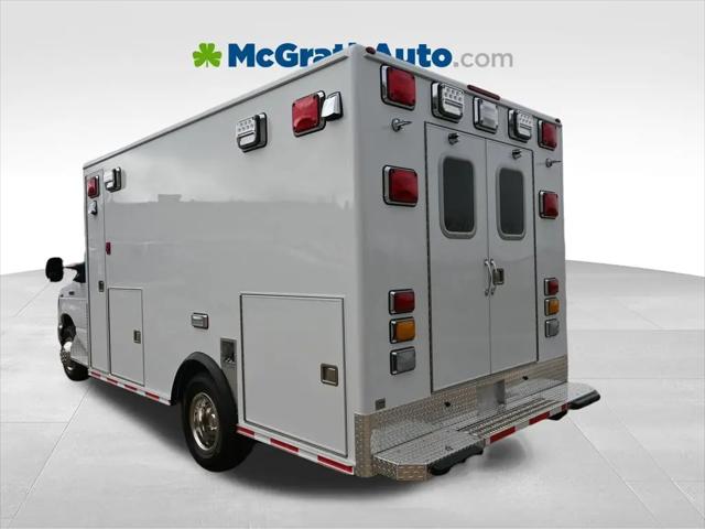 2026 Ford E-450 Cutaway E-Series Cutaway
