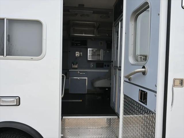 2026 Ford E-450 Cutaway E-Series Cutaway