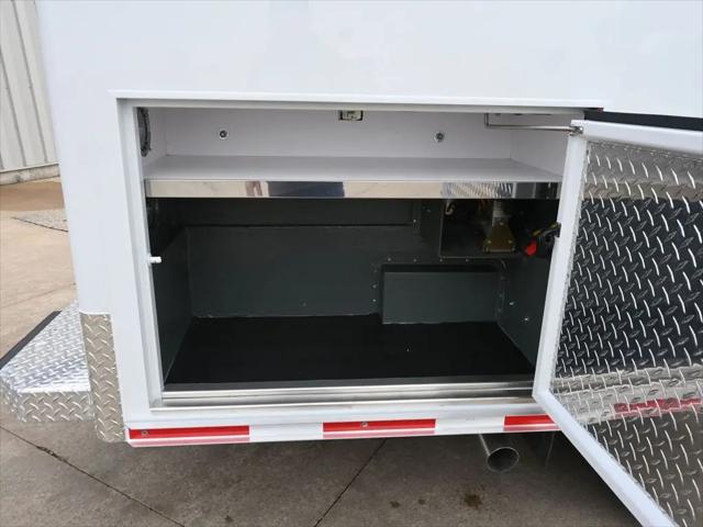 2026 Ford E-450 Cutaway E-Series Cutaway
