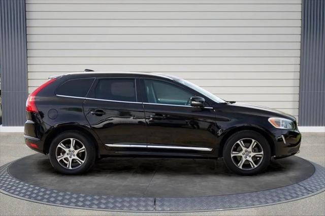 2015 Volvo XC60 T6 Platinum