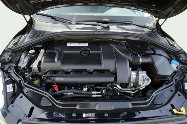 2015 Volvo XC60 T6 Platinum