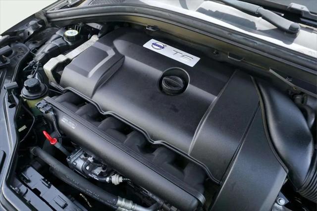 2015 Volvo XC60 T6 Platinum