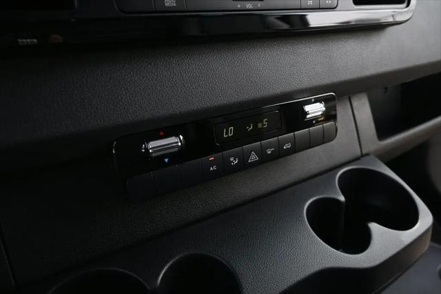 2026 Mercedes-Benz Sprinter 2500 High Roof 4-Cyl Diesel HO