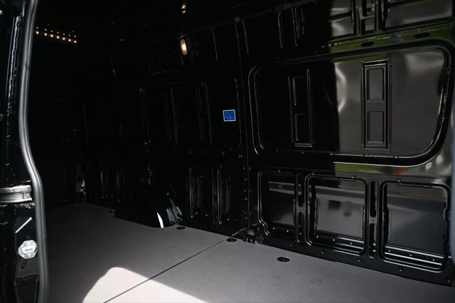 2026 Mercedes-Benz Sprinter 2500 High Roof 4-Cyl Diesel HO