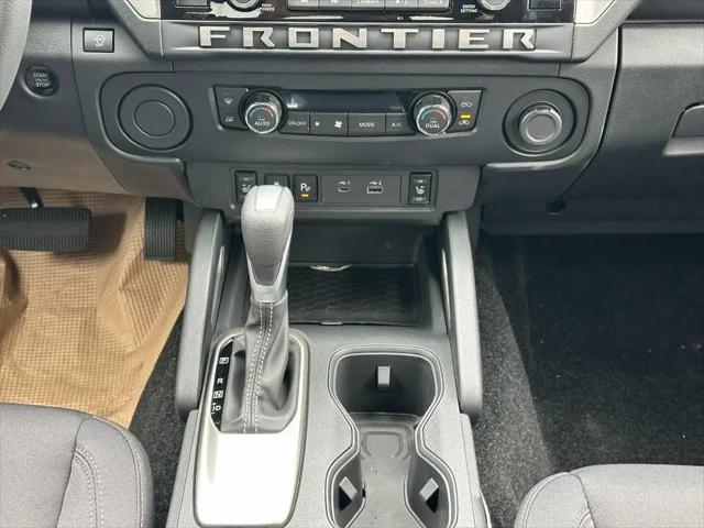2026 Nissan Frontier Crew Cab SV 4x2