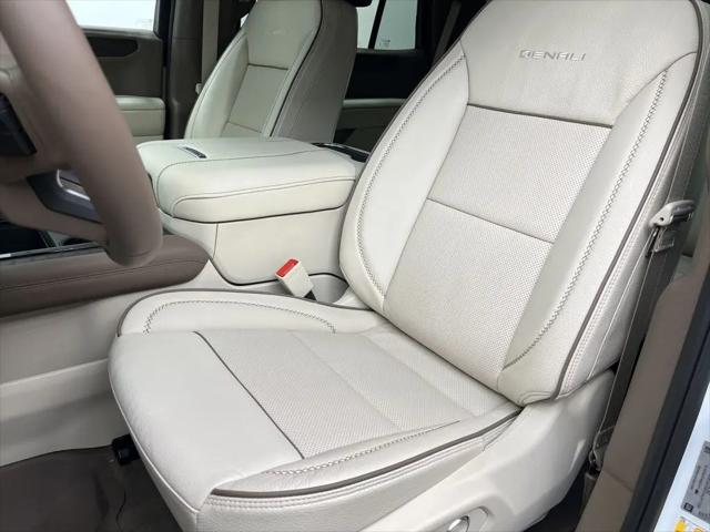 2026 GMC Yukon 4WD Denali