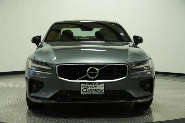 2019 Volvo S60 T5 R-Design