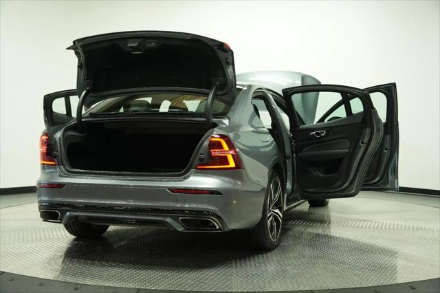 2019 Volvo S60 T5 R-Design