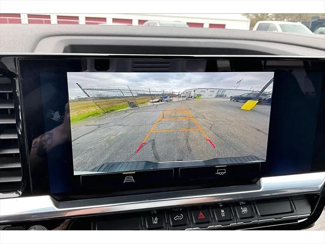 2025 Chevrolet Silverado 2500HD 4WD Crew Cab Standard Bed LT