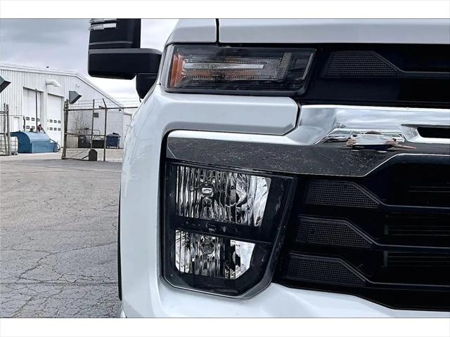 2025 Chevrolet Silverado 2500HD 4WD Crew Cab Standard Bed LT