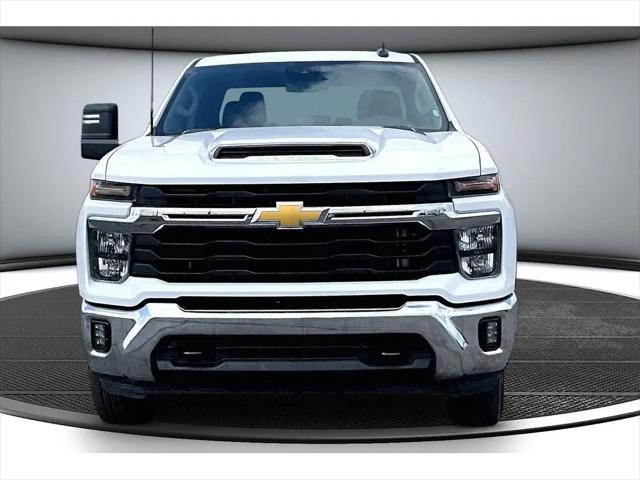 2025 Chevrolet Silverado 2500HD 4WD Crew Cab Standard Bed LT