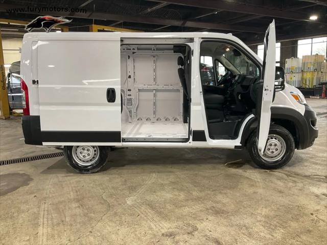2025 Ram ProMaster Cargo Van Tradesman Low Roof 118" WB w/Pass Seat