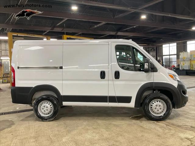 2025 Ram ProMaster Cargo Van Tradesman Low Roof 118" WB w/Pass Seat