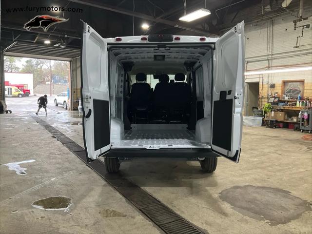 2025 Ram ProMaster Cargo Van Tradesman Low Roof 118" WB w/Pass Seat