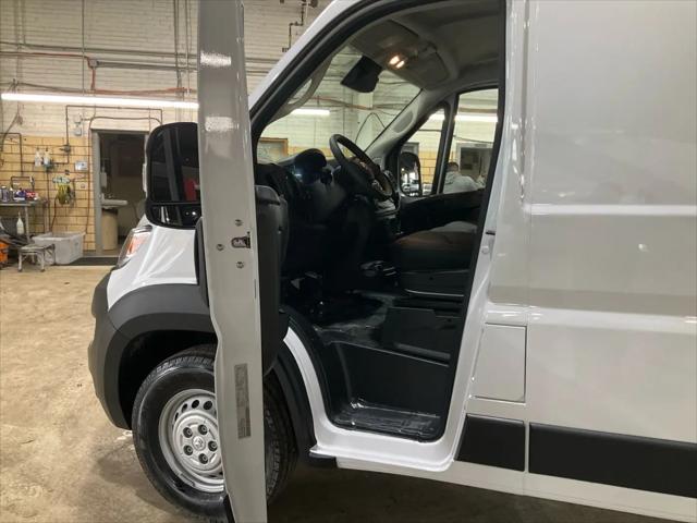 2025 Ram ProMaster Cargo Van Tradesman Low Roof 118" WB w/Pass Seat
