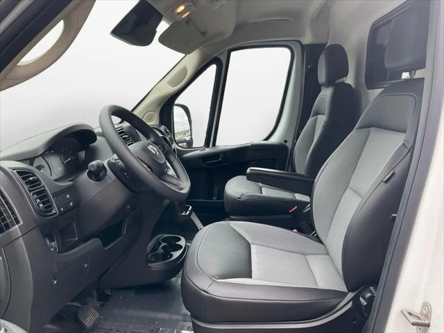 2025 Ram ProMaster Cargo Van Tradesman Low Roof 118" WB w/Pass Seat