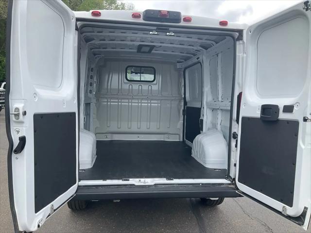 2025 Ram ProMaster Cargo Van Tradesman Low Roof 118" WB w/Pass Seat