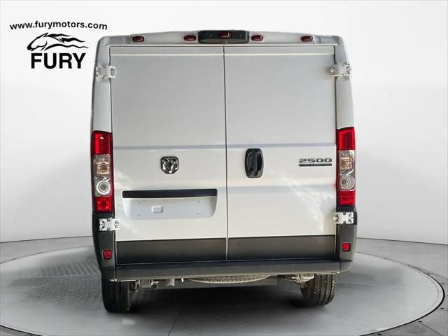 2025 Ram ProMaster 2500 Cargo Van Tradesman Low Roof 136" WB w/Pass Seat
