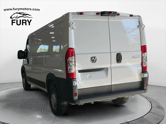 2025 Ram ProMaster 2500 Cargo Van Tradesman Low Roof 136" WB w/Pass Seat