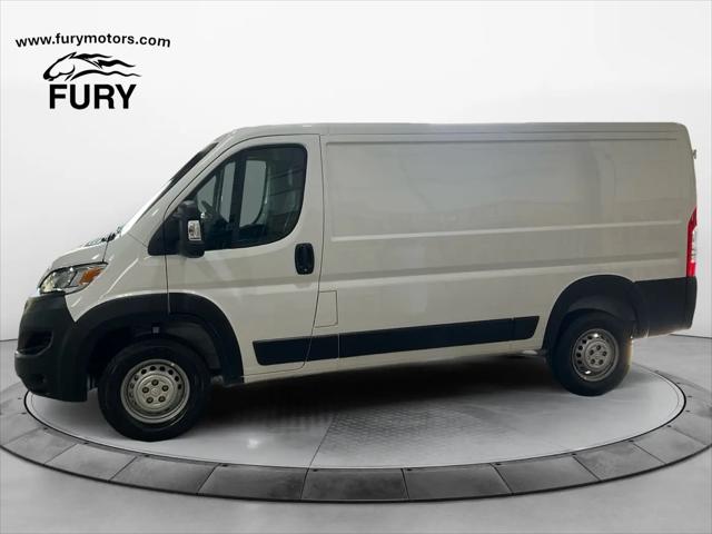 2025 Ram ProMaster 2500 Cargo Van Tradesman Low Roof 136" WB w/Pass Seat