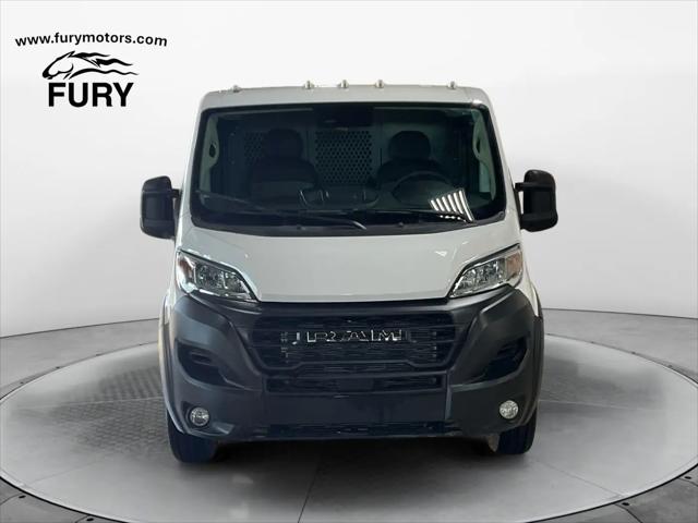 2025 Ram ProMaster 2500 Cargo Van Tradesman Low Roof 136" WB w/Pass Seat