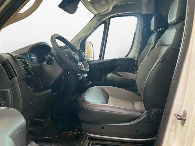 2025 Ram ProMaster 2500 Cargo Van Tradesman Low Roof 136" WB w/Pass Seat