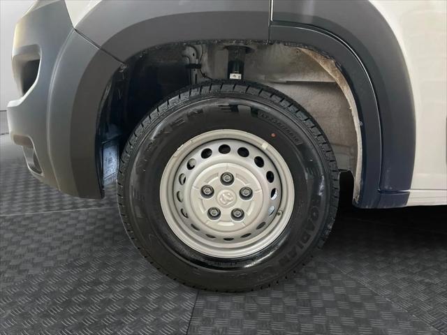 2025 Ram ProMaster 2500 Cargo Van Tradesman Low Roof 136" WB w/Pass Seat