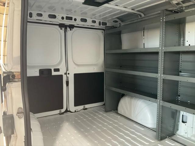 2025 Ram ProMaster 2500 Cargo Van Tradesman Low Roof 136" WB w/Pass Seat