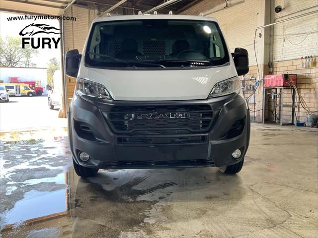 2025 Ram ProMaster 2500 Cargo Van Tradesman Low Roof 136" WB w/Pass Seat