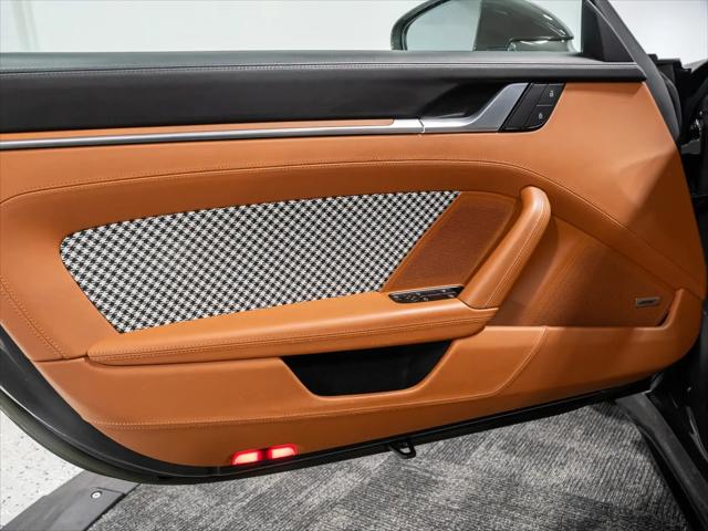 2023 Porsche 911 Carrera 4S