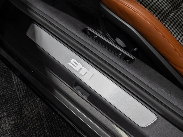 2023 Porsche 911 Carrera 4S