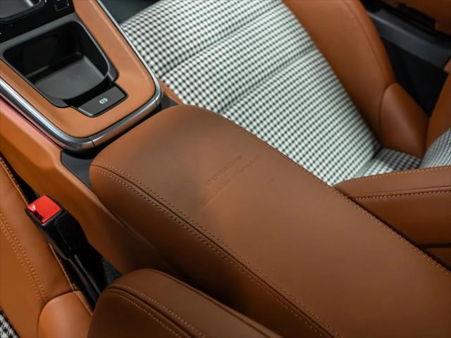 2023 Porsche 911 Carrera 4S
