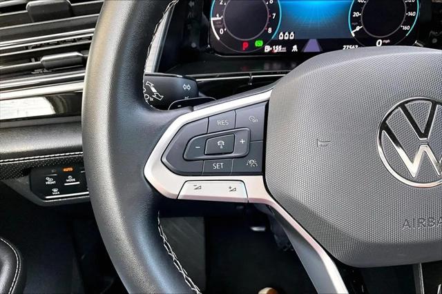 2025 Volkswagen Atlas Cross Sport 2.0T SE w/Technology