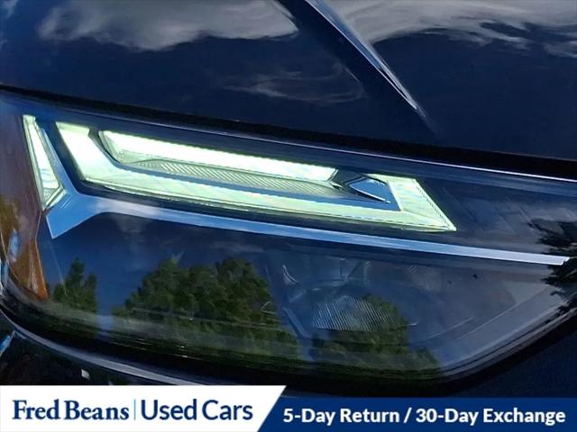 2023 Audi Q5 Premium 55 TFSI e S line quattro S tronic