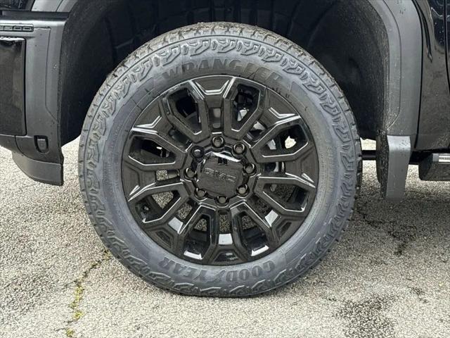 2026 GMC Sierra 2500HD Crew Cab, Standard Bed, Denali, 4WD