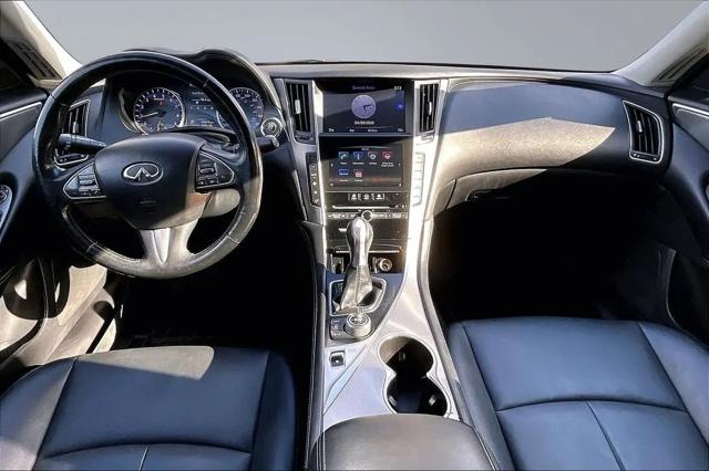 2015 INFINITI Q50 Standard
