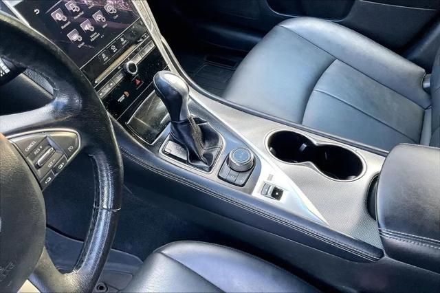 2015 INFINITI Q50 Standard