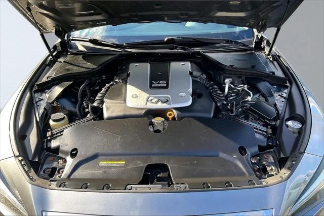 2015 INFINITI Q50 Standard
