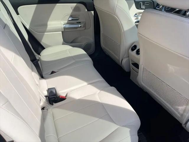 2026 Mercedes-Benz GLB 4MATIC