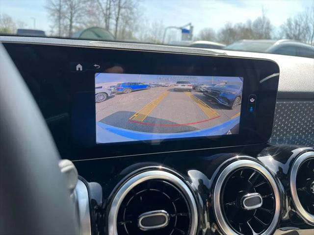 2026 Mercedes-Benz GLB 4MATIC